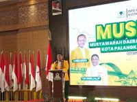 Edy Pratowo membuka Musda XI Golkar Kota Palangka Raya