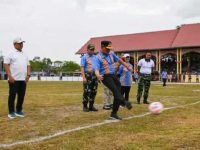 Gubernur Agustiar Sabran membuka Gubernur Cup Road to Pangdam XXII/Tambun Bungai di Stadion Mantikei Palangka Raya.
